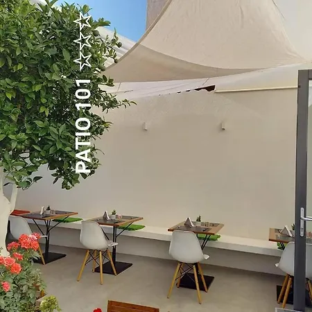 Patio 101 Bed & Breakfast