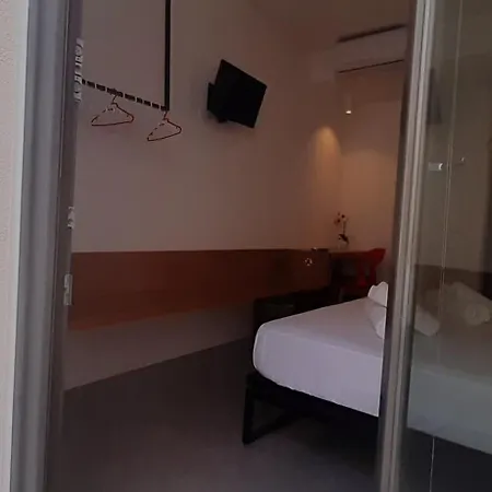 Oda ve Kahvaltı Patio 101 